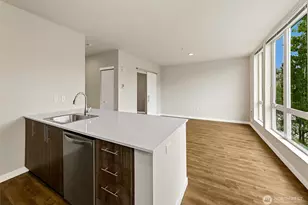 121 12th Ave E, Seattle, WA 98102 - Photo 8