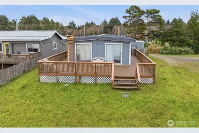 13301 North Place, Long Beach, WA 98631 - Photo 1