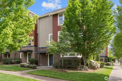 1716 24th Avenue NE, Issaquah, WA 98029 - Photo 4