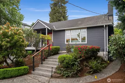 4732 45th Avenue NE, Seattle, WA 98105 - Photo 1