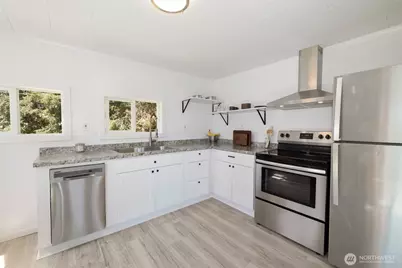 621 N Broadway, Westport, WA 98595 - Photo 6