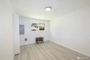 621 N Broadway, Westport, WA 98595 - Photo 12