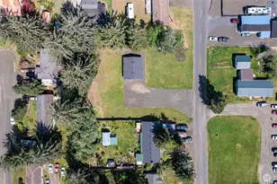 621 N Broadway, Westport, WA 98595 - Photo 24