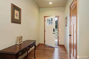 5743 Capt Vancouver Dr, Langley, WA 98260 - Photo 4