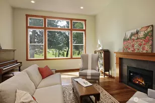 5743 Capt Vancouver Dr, Langley, WA 98260 - Photo 6