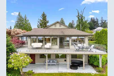 5128 Seaview Way, Everett, WA 98203 - Photo 1
