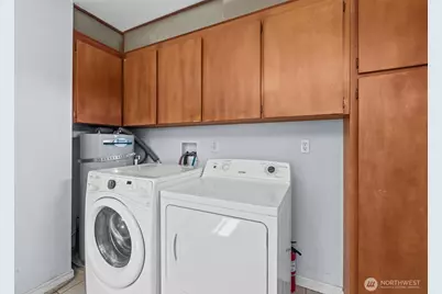 264 Taylor Ave NW, Renton, WA 98057 - Photo 14