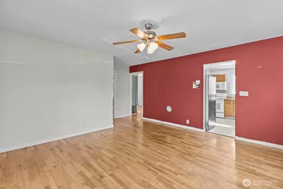 264 Taylor Ave NW, Renton, WA 98057 - Photo 8