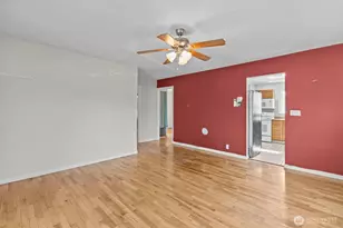 264 Taylor Ave NW, Renton, WA 98057 - Photo 8