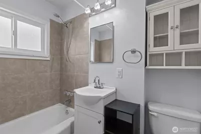 264 Taylor Ave NW, Renton, WA 98057 - Photo 20
