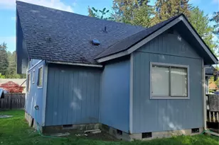 8504 Mahonia Ct SE, Yelm, WA 98597 - Photo 10