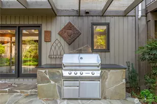11726 NE 41st St, Kirkland, WA 98033 - Photo 32