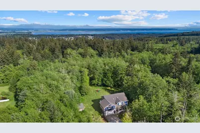 434 Islandcrest Drive, Camano Island, WA 98282 - Photo 4