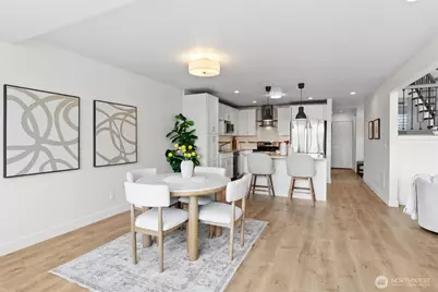 4 Lake Bellevue Dr #206, Bellevue, WA 98005 - Photo 6