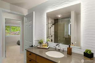 8805 SE 39th St, Mercer Island, WA 98040 - Photo 20