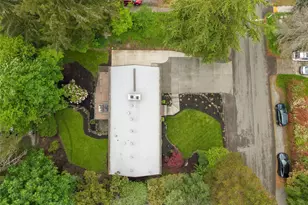 8805 SE 39th St, Mercer Island, WA 98040 - Photo 28