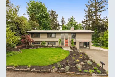8805 SE 39th Street, Mercer Island, WA 98040 - Photo 1