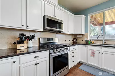 15369 Callie Avenue SE, Yelm, WA 98597 - Photo 8