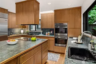 1259 23rd Ave E, Seattle, WA 98112 - Photo 4