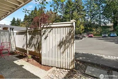9907 NE 124th Street #813, Kirkland, WA 98034 - Photo 20
