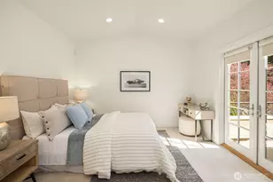 9750 SE 5th St, Bellevue, WA 98004 - Photo 30