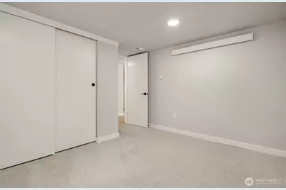 2302 E Pike Street, Seattle, WA 98122 - Photo 22