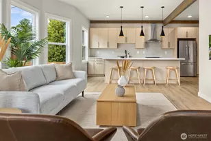 2302 E Pike St, Seattle, WA 98122 - Photo 6