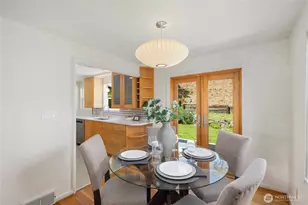 4019 50th Ave SW, Seattle, WA 98116 - Photo 8