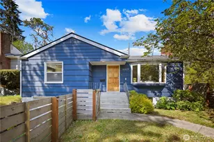 4019 50th Ave SW, Seattle, WA 98116 - Photo 2