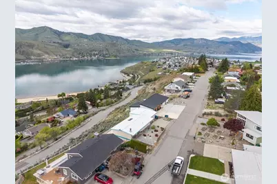 820 W Golf Course Drive, Chelan, WA 98816 - Photo 34