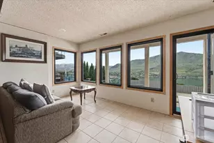820 W Golf Course Dr, Chelan, WA 98816 - Photo 6