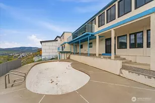 820 W Golf Course Dr, Chelan, WA 98816 - Photo 32