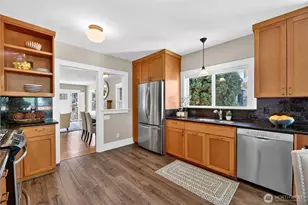 3033 44th Ave SW, Seattle, WA 98116 - Photo 12