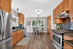 3033 44th Ave SW, Seattle, WA 98116 - Photo 10