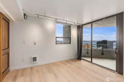 2621 2nd Avenue #1001, Seattle, WA 98121 - Photo 18