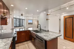 2621 2nd Ave, Seattle, WA 98121 - Photo 4