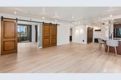 2621 2nd Avenue #1001, Seattle, WA 98121 - Photo 14