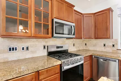 2411 43rd Avenue SE, Puyallup, WA 98374 - Photo 8