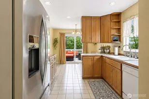 13807 69th Ave Ct E, Puyallup, WA 98373 - Photo 4