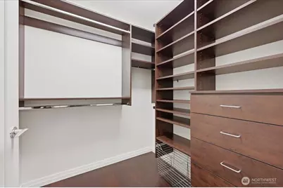10700 NE 4th Street #1006, Bellevue, WA 98004 - Photo 16
