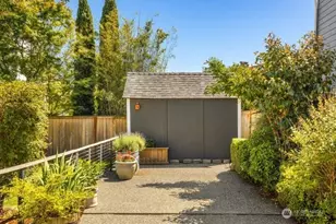 1127 NW 62nd St, Seattle, WA 98107 - Photo 32