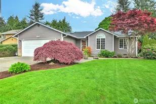 2811 116th Ave NE, Lake Stevens, WA 98258 - Photo 2