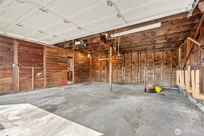 3331 Phillips Avenue, Bremerton, WA 98310 - Photo 28