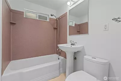3331 Phillips Avenue, Bremerton, WA 98310 - Photo 18
