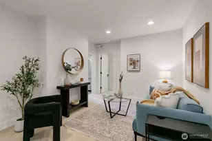 117 John St, Seattle, WA 98109 - Photo 6