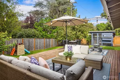 8320 SE 62nd Street, Mercer Island, WA 98040 - Photo 4