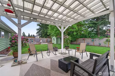 807 Jefferson Avenue NE, Renton, WA 98056 - Photo 28