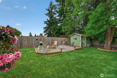 807 Jefferson Avenue NE, Renton, WA 98056 - Photo 32