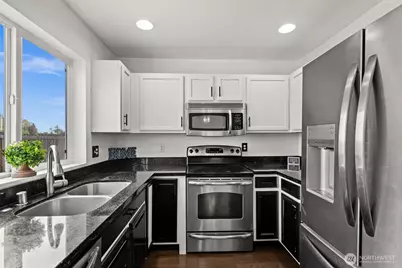 16602 Greenleaf Avenue SE, Yelm, WA 98597 - Photo 14
