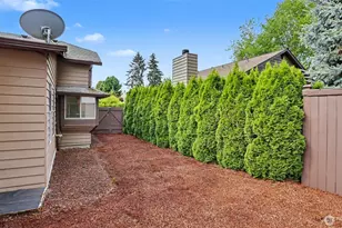 12380 SE 221st St, Kent, WA 98031 - Photo 14